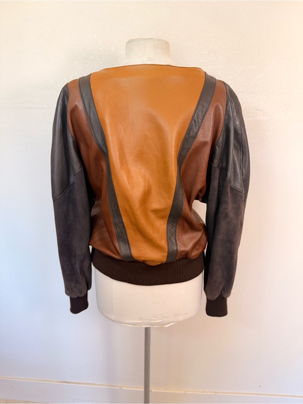 Vntg 80s Leather Italian Quiet Luxury Mob Wife Old Money Pullover Top Oversized - Picture 5 of 5